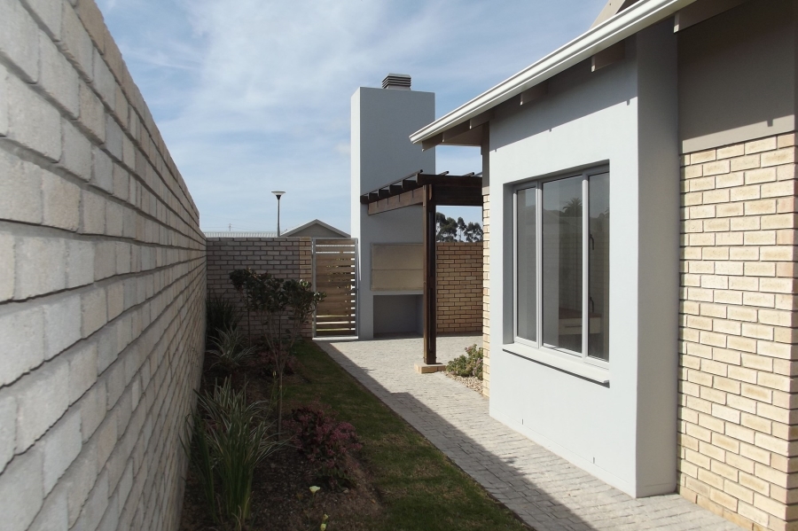 3 Bedroom Property for Sale in Mooikloof Country Estate Western Cape